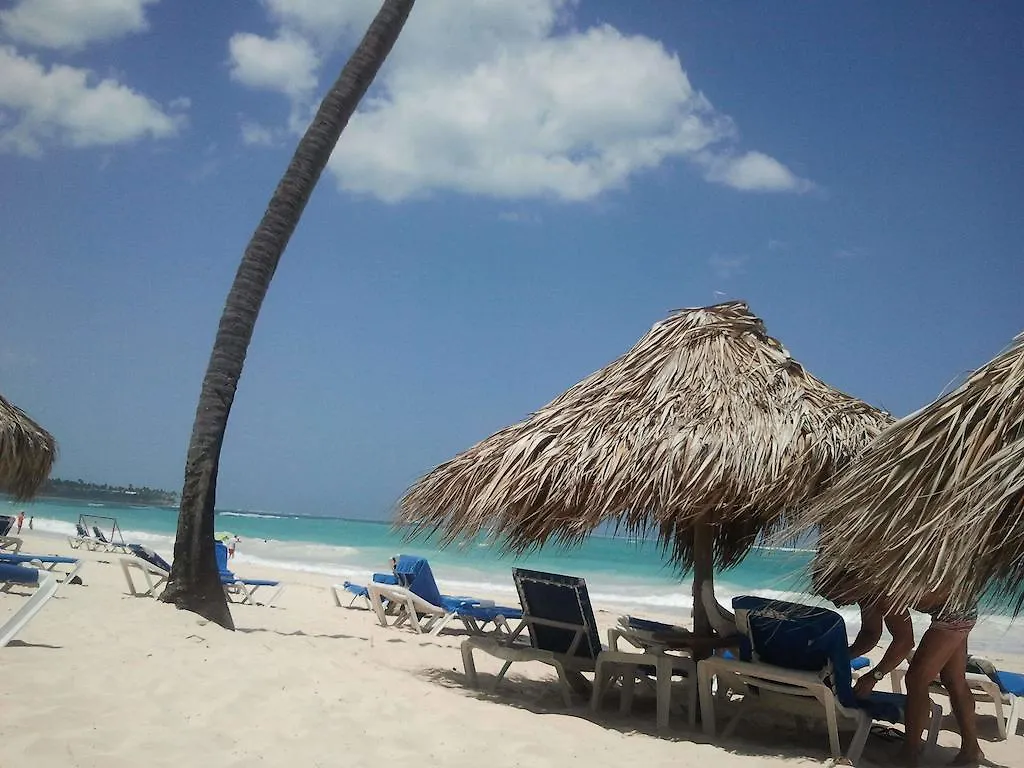Деревянный коттедж Beach Los Cocos Баваро