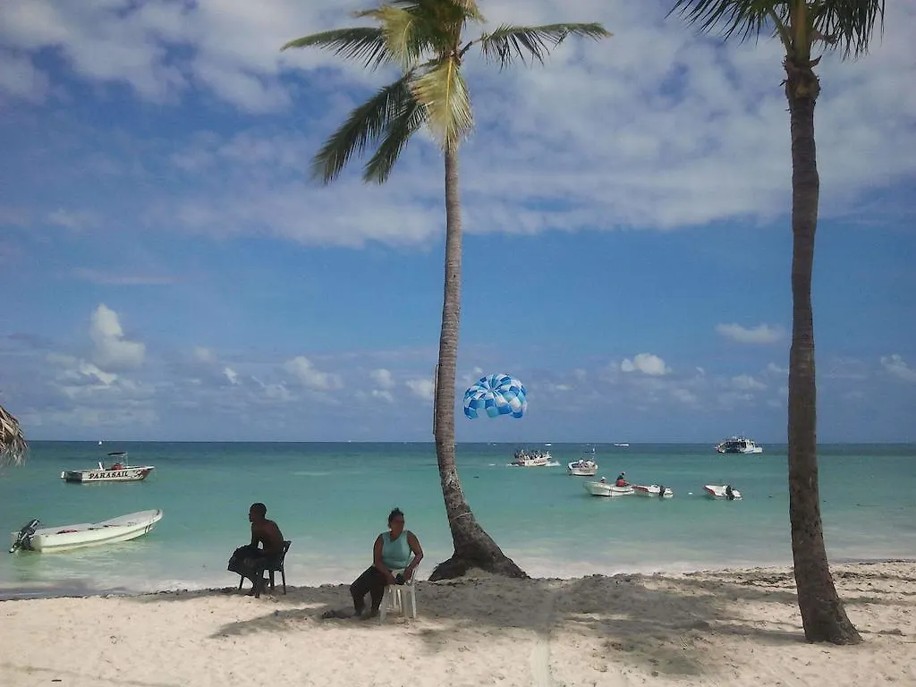 Beach Los Cocos Баваро 0*,